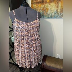 Fun flirty sassy Torrid Dress size 2. Great summer dress.